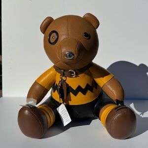 Coach X Peanuts Brown and Yellow leather Teddy Bear 🧸